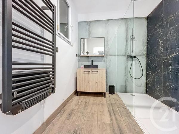 Maison à vendre  7 pièces - 227,60 m 2   AGDE  - 34