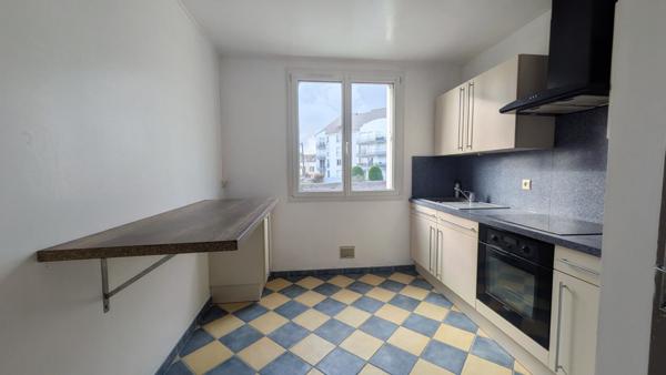 ACHAT-VENTE LAVAL Appartement T3