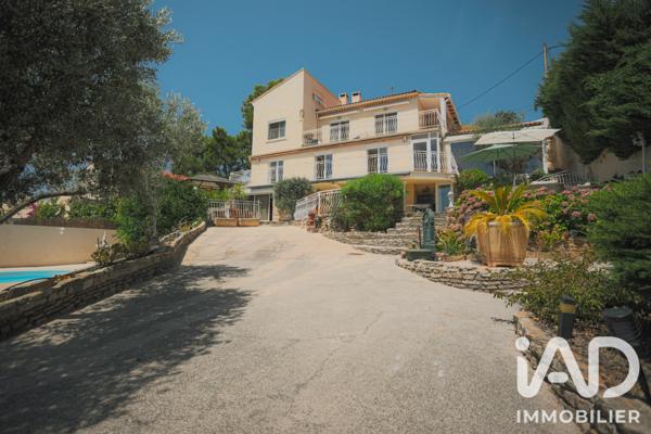 Maison à vendre 13 pièces 327 m² Allauch