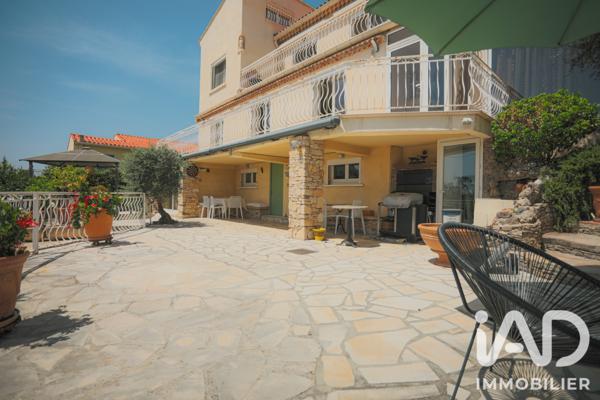 Maison à vendre 13 pièces 327 m² Allauch