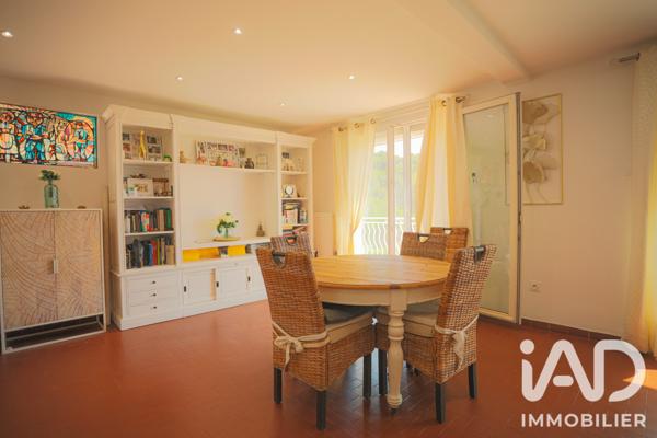 Maison à vendre 13 pièces 327 m² Allauch