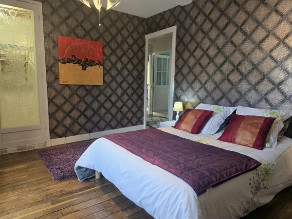 Moulin rénové avec goût et ses jolis volumes