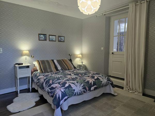 Moulin rénové avec goût et ses jolis volumes