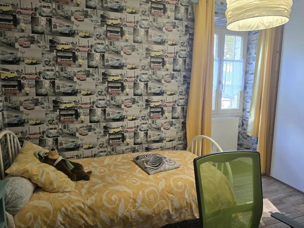 Moulin rénové avec goût et ses jolis volumes