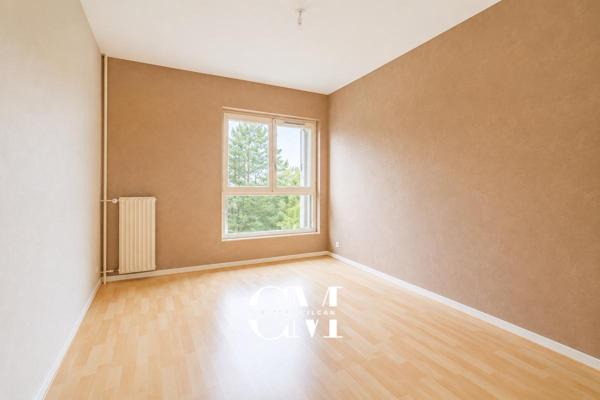 Appartement Le Bouscat centre  4 pièces 86 m2 parking et balcon