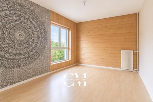 Appartement Le Bouscat centre  4 pièces 86 m2 parking et balcon