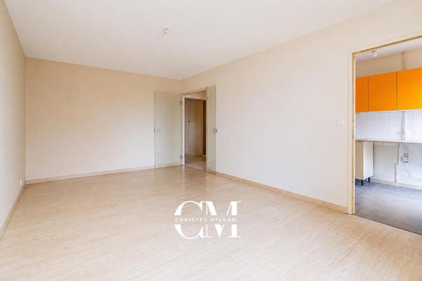 Appartement Le Bouscat centre  4 pièces 86 m2 parking et balcon