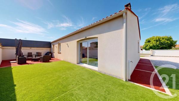 Maison à vendre  4 pièces - 98,80 m 2   LONGEVILLE SUR MER  - 85
