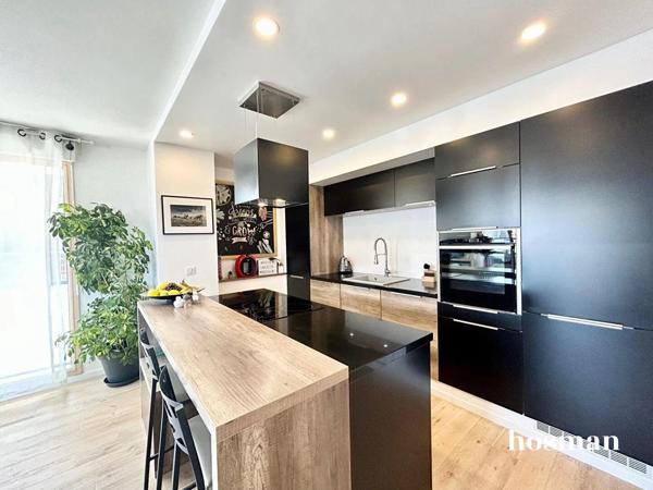 Appartement 4 pièces de 74 m² avec terrasse et balcon - Rue Marguerite Yourcenar, Colombes