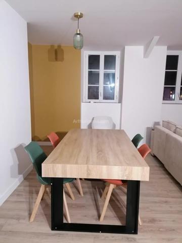 Location Appartement 3 pièces 55 m2 à Guingamp