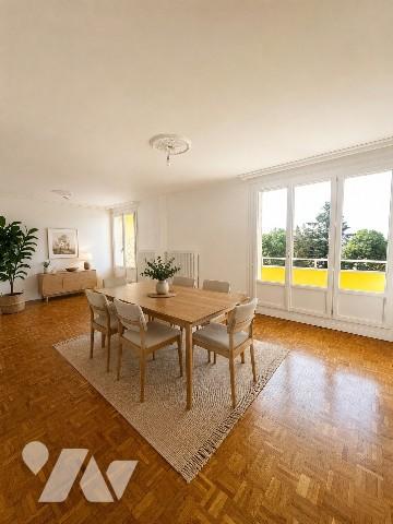 Appartement T5 au dernier étage à FRANCHEVILLE