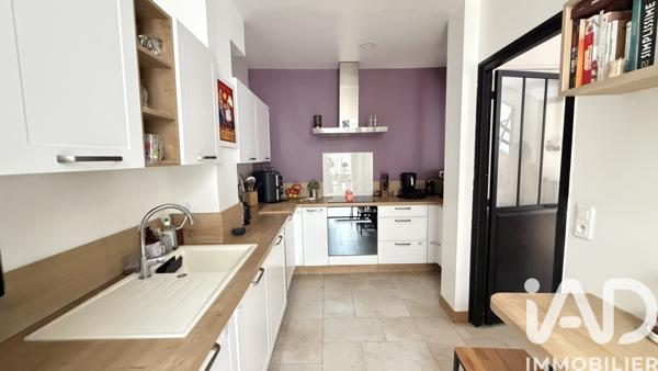 Maison à vendre 7 pièces 150,79 m² Vert-Saint-Denis