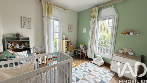 Maison à vendre 7 pièces 150,79 m² Vert-Saint-Denis