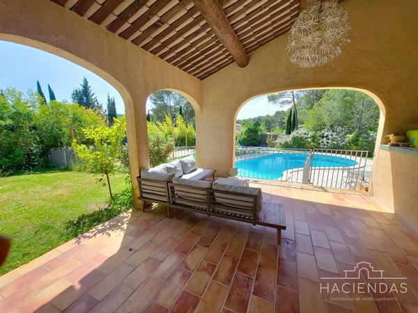 Ventabren (13122) La vie de famille provençale avec praticité et confort à 10 minutes d'aix