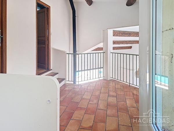 Ventabren (13122) La vie de famille provençale avec praticité et confort à 10 minutes d'aix