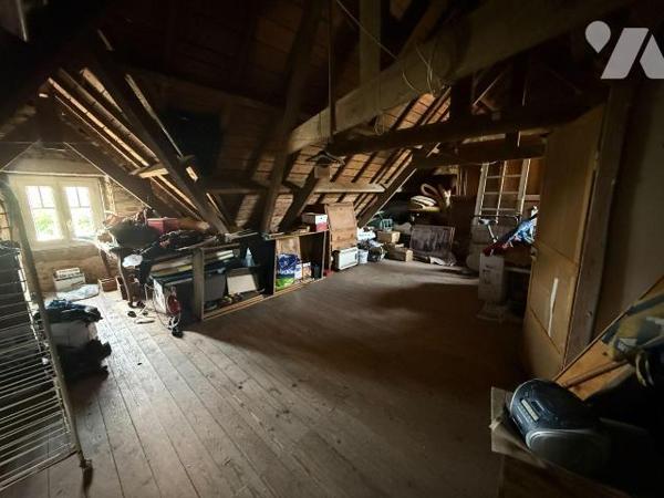 Maison à vendre à Plestin-les-Grèves (22310) 
Maison de caractère avec terrain constructible !...