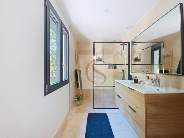 Maison à vendre 6 pièces de 174 m²