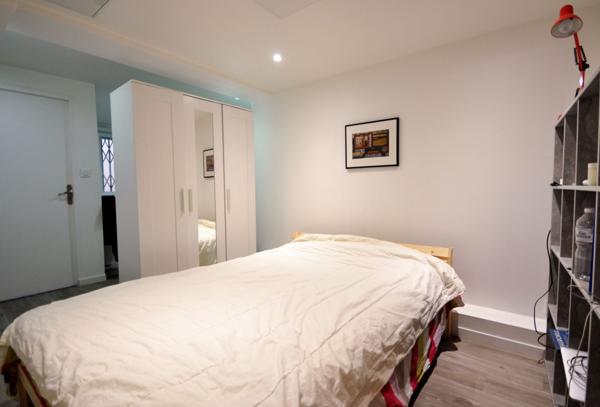 Exclusivité!!!PARIS 18 !!!LOCAL COMMERCIAL A USAGE BUREAU PROFESSION LIBERALE ET HABITATION 67.04m²