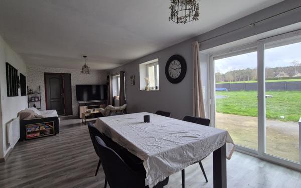 Maison à vendre    5 pièces •  Saint-Vincent-sur-Oust