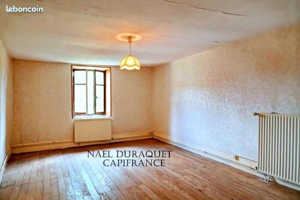 Maison à vendre 6 pièces CHAY (25)