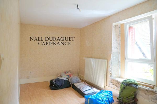 Maison à vendre 6 pièces CHAY (25)