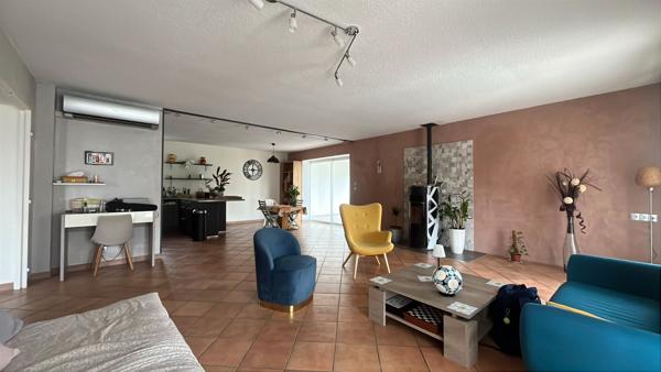 Maison Saint Martin De Crau 5 pièces 118 m2