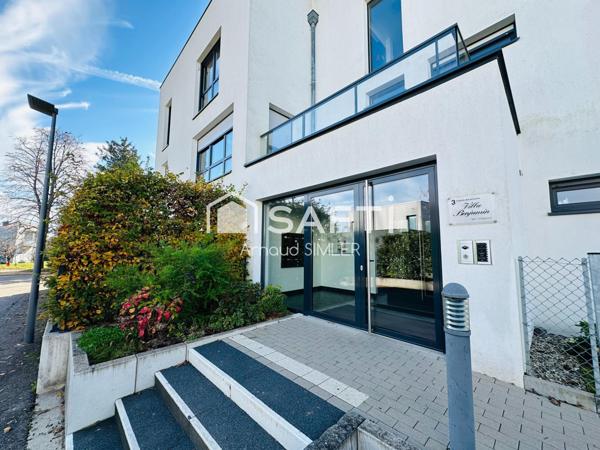 Appartement de type T2 en rez de jardin vendu loué.