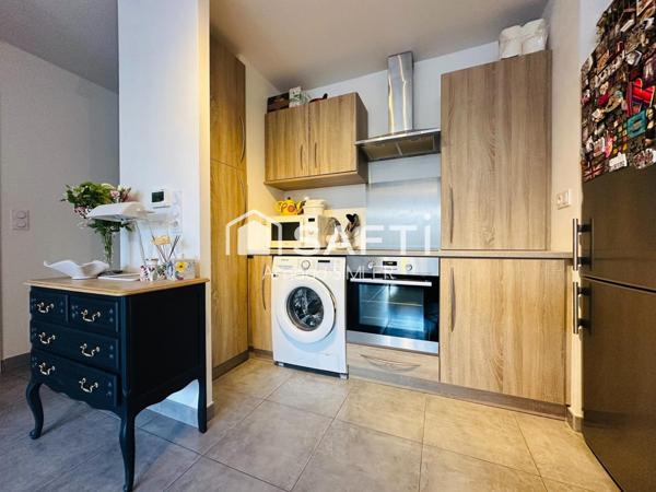 Appartement de type T2 en rez de jardin vendu loué.