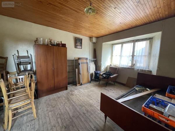 Maison à vendre à Saint-Flour dans le Cantal (15100), ref : 15046-8