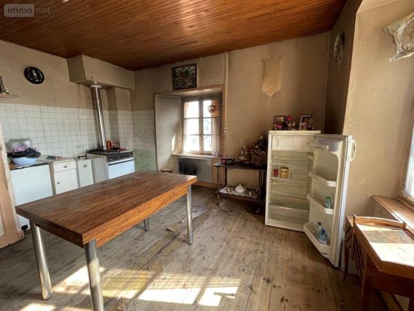 Maison à vendre à Saint-Flour dans le Cantal (15100), ref : 15046-8