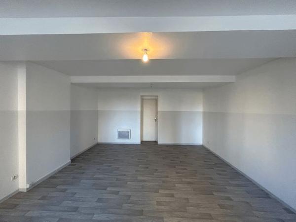 Appartement 2 pièces T2 F2 51.7 m² à Sedan 27 AVENUE MARGUERITTE 08200 à louer