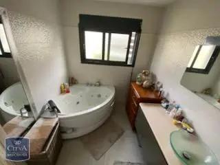 Maison à louer 4 pièces 104m²