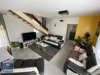 Maison à louer 4 pièces 104m²