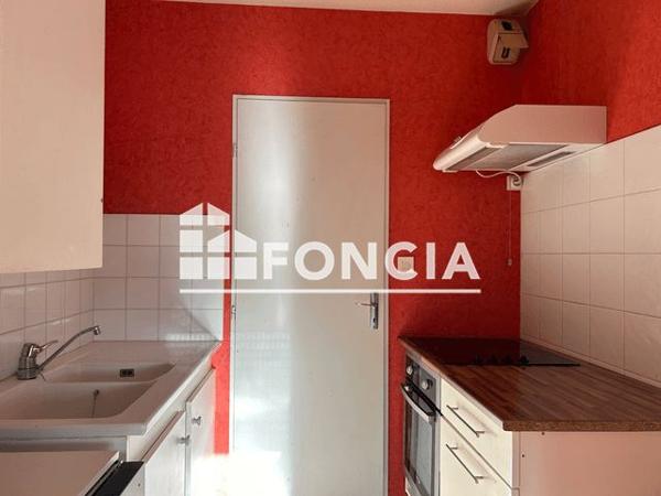 Location Appartement 3 pièces 62.6 m² - 18 RUE CROIX DE FOURNES Castres 81100