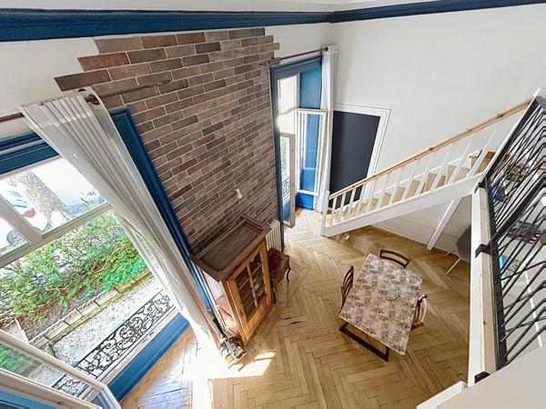 Appartement Aix Les Bains 1 pièce 39.66 m2 en hyper centre dans un immeuble de caractère