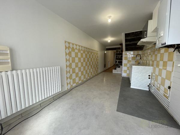 Maison à MOZAC (63200)