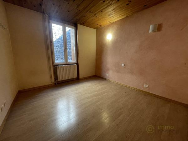 Maison à MOZAC (63200)