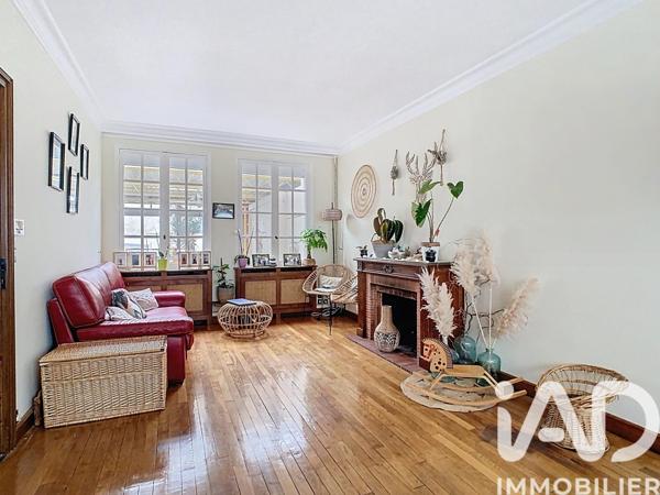 Maison à vendre 6 pièces 215 m² Fère-Champenoise