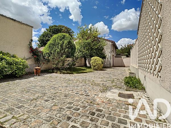 Maison à vendre 6 pièces 215 m² Fère-Champenoise