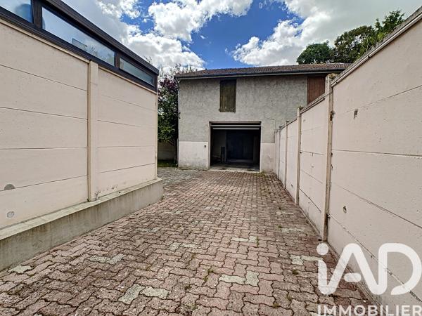 Maison à vendre 6 pièces 215 m² Fère-Champenoise