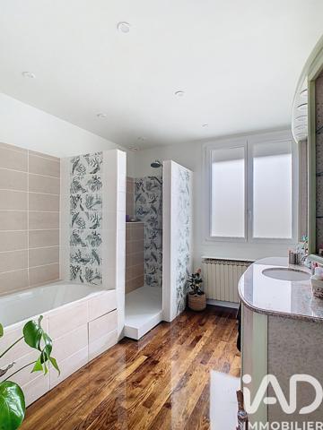 Maison à vendre 6 pièces 215 m² Fère-Champenoise