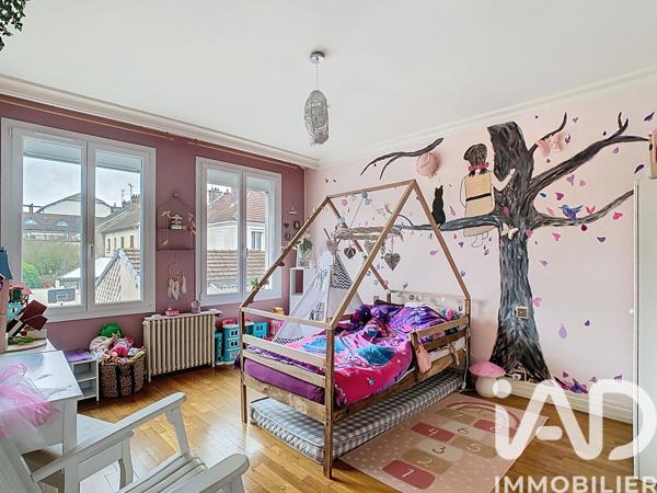 Maison à vendre 6 pièces 215 m² Fère-Champenoise