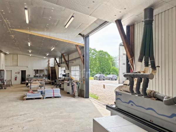 MENUISERIE AGENCEMENT INTÉRIEUR à vendre proche de MAMERS (72)