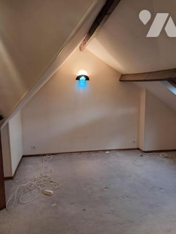 BOULOGNE SUR MER A VENDRE MAISON MITOYENNE ET GARAGE