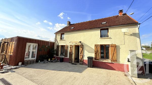 Maison à vendre  5 pièces - 108,83 m2 LA FERTE GAUCHER - 77