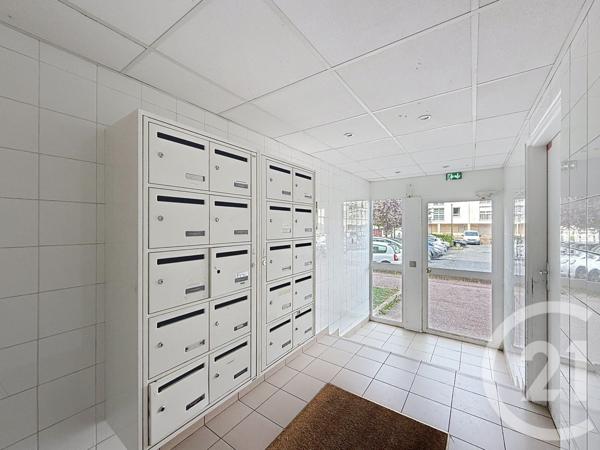 Appartement F3 à vendre  3 pièces - 54,89 m2 MONTFERMEIL - 93