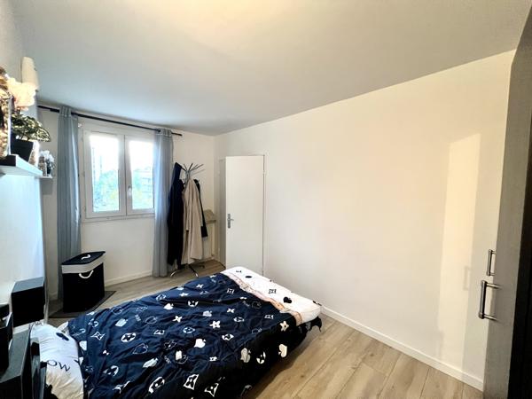 Aulnay-sous-Bois (93600) 5 Pièces avec balcon, cave proche futur métro