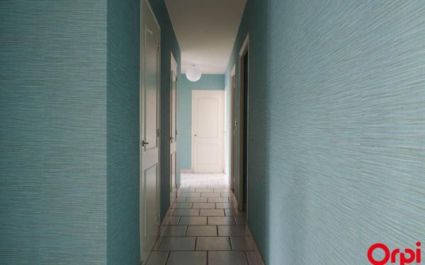 Appartement à louer    5 pièces •  Tassin-la-Demi-Lune