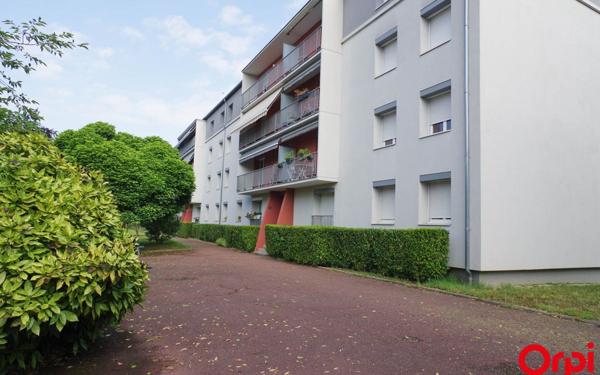 Appartement à louer    5 pièces •  Tassin-la-Demi-Lune