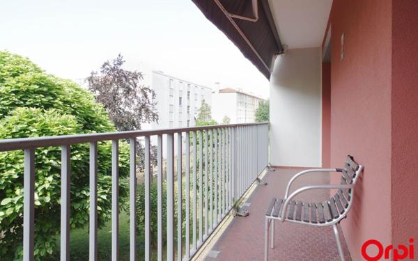 Appartement à louer    5 pièces •  Tassin-la-Demi-Lune